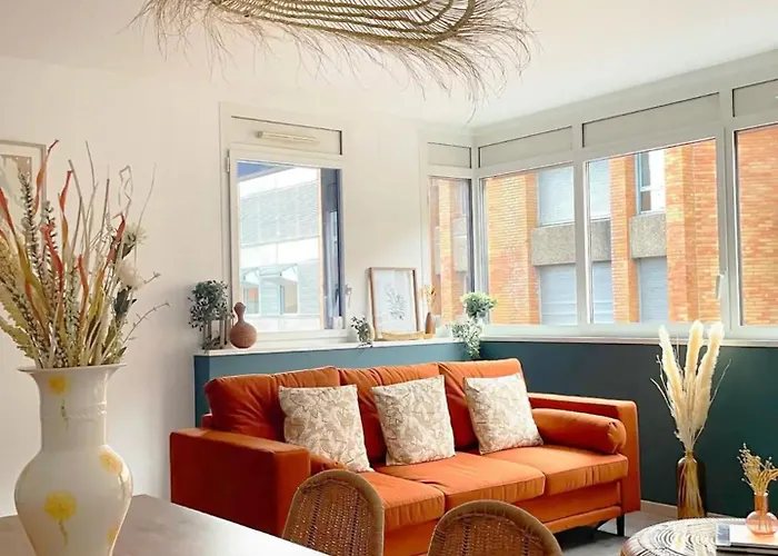 Penitents By Yume Apartamento *